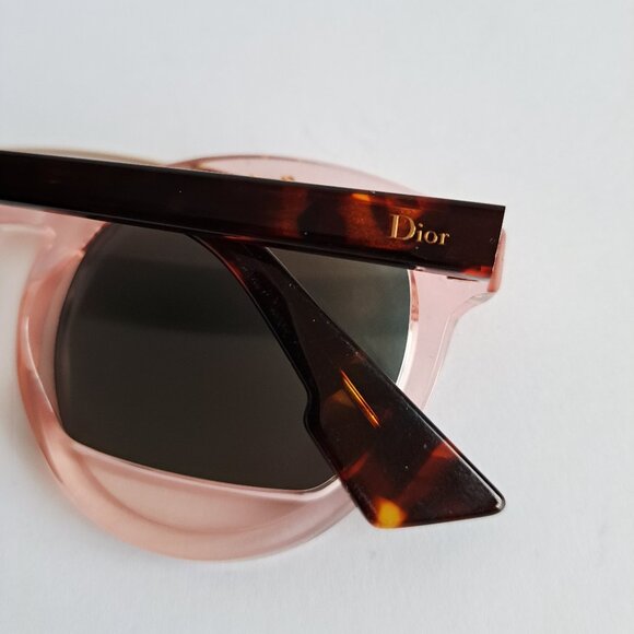Christian Dior Mania 1 Sunglasses in rose gold and pink with brown lenses - Picture 6 of 16